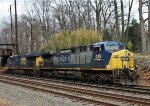 CSX 415 leads I158